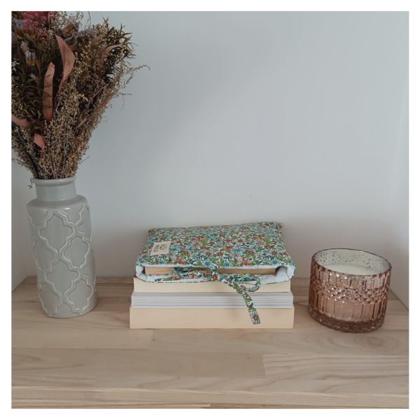 Pochette fleurs kaki 2 Pochette à livre de poche fleurs kaki