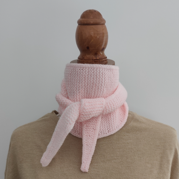 Petit foulard rose pâle